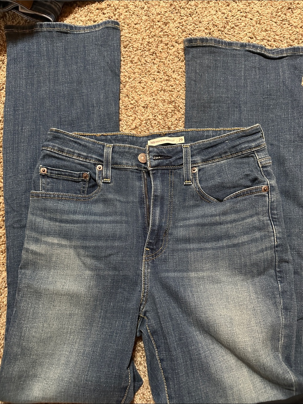 Levi's Women's Bootcut Jeans in Faded Blue